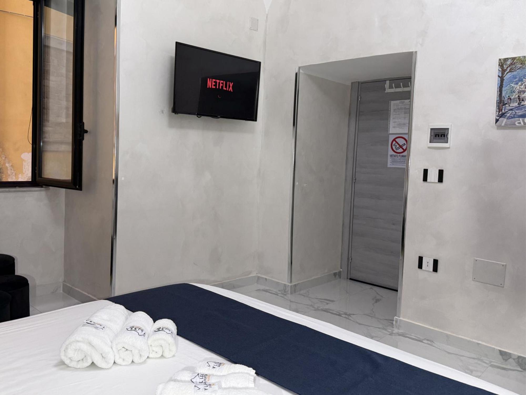 Ylisea Luxury B&B Napels Buitenkant foto